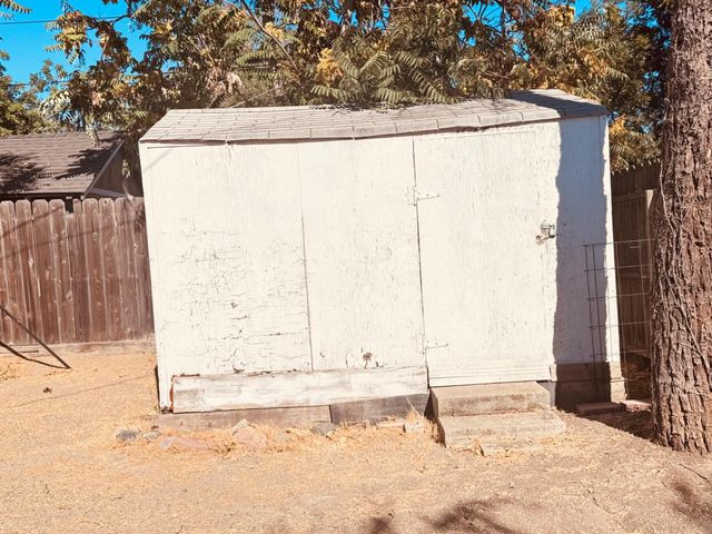 1608 Teresa St, Modesto, CA 95350