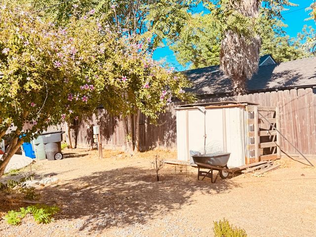 1608 Teresa St, Modesto, CA 95350