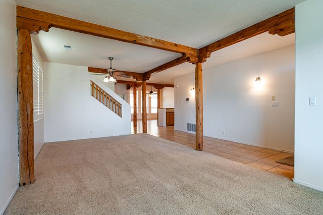 5120 Pyrite Place NW, Albuquerque, NM 87114