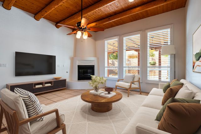 5120 Pyrite Place NW, Albuquerque, NM 87114