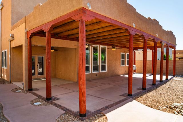 5120 Pyrite Place NW, Albuquerque, NM 87114