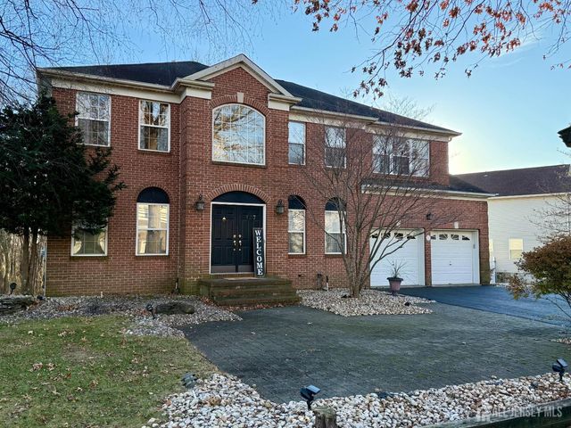 127 Disbrow Road, Old Bridge, NJ 07747