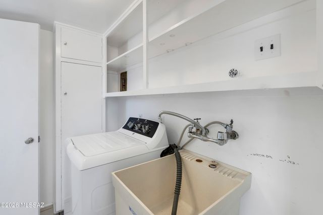 1934 E Mabel Street, Tucson, AZ 85719