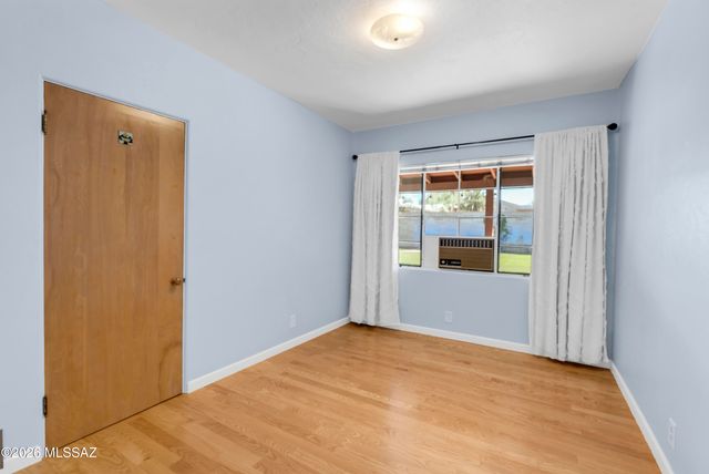 1934 E Mabel Street, Tucson, AZ 85719