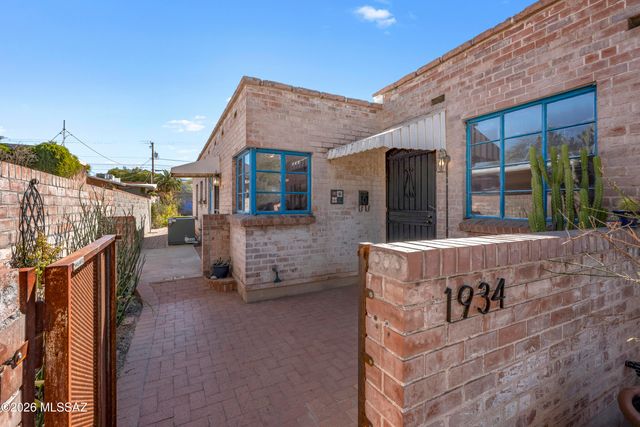 1934 E Mabel Street, Tucson, AZ 85719