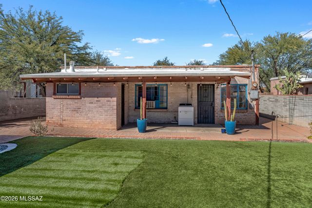 1934 E Mabel Street, Tucson, AZ 85719