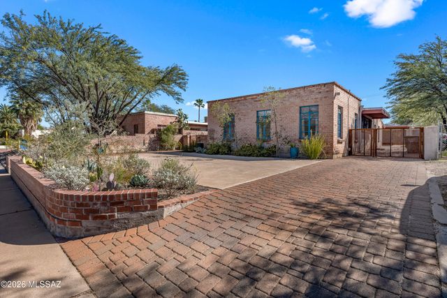 1934 E Mabel Street, Tucson, AZ 85719