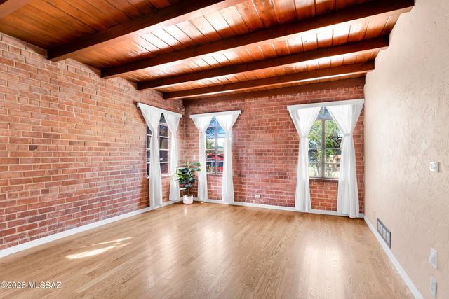 1934 E Mabel Street, Tucson, AZ 85719