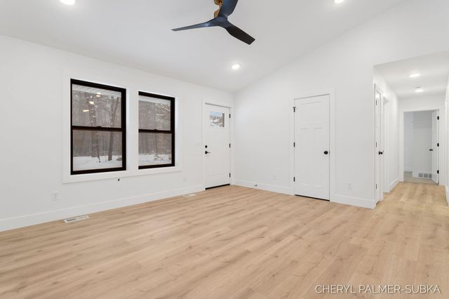 2223 Strand Road, Muskegon, MI 49445