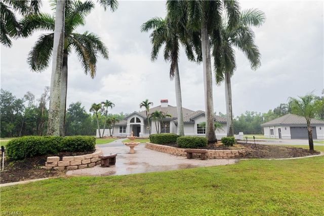 15200 Sweetwater CT, Fort Myers, FL 33912