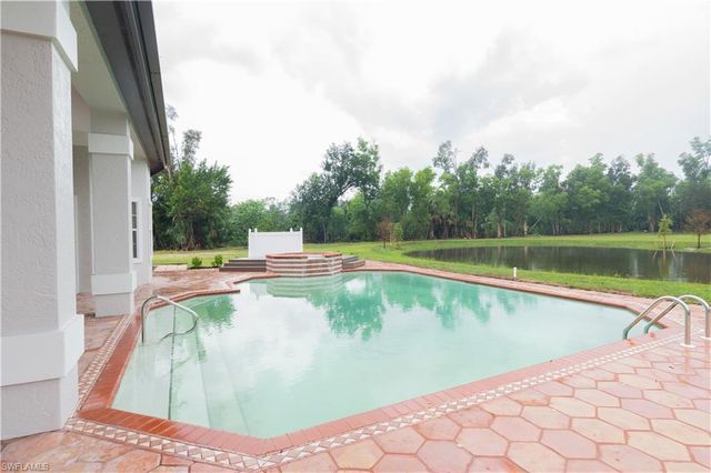 15200 Sweetwater CT, Fort Myers, FL 33912