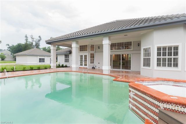 15200 Sweetwater CT, Fort Myers, FL 33912