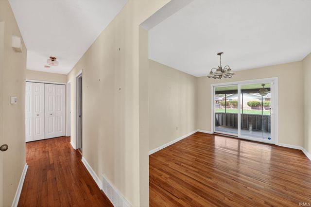51823 Cheryl Drive, Granger, IN 46530