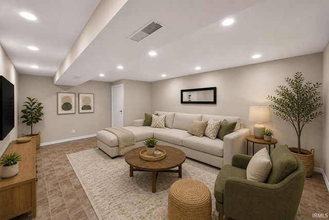 51823 Cheryl Drive, Granger, IN 46530