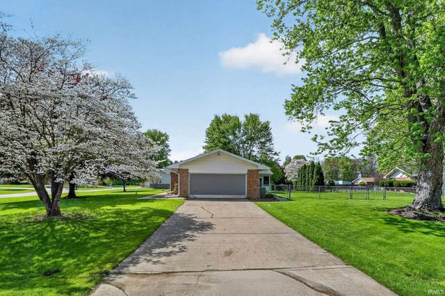 51823 Cheryl Drive, Granger, IN 46530