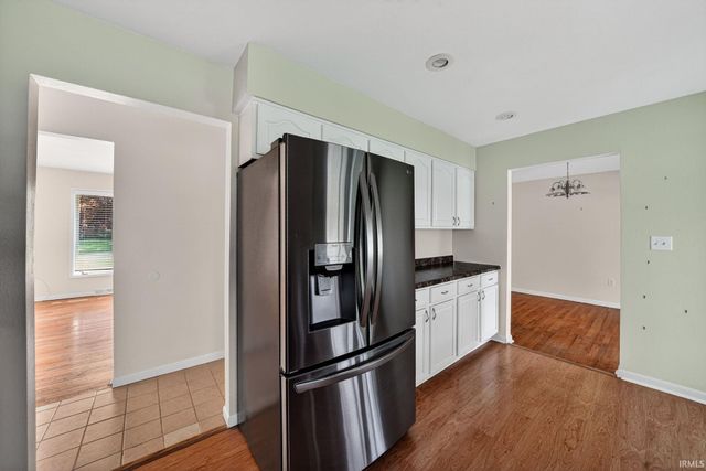 51823 Cheryl Drive, Granger, IN 46530