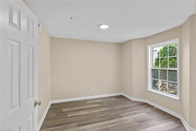 311 Quietwood Drive 311, Winston-salem, NC 27103