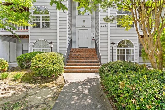 311 Quietwood Drive 311, Winston-salem, NC 27103