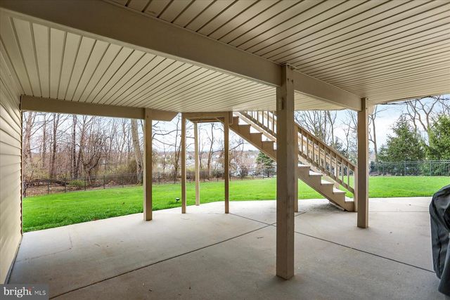 4755 MAPLE SHADE DR, Harrisburg, PA 17110