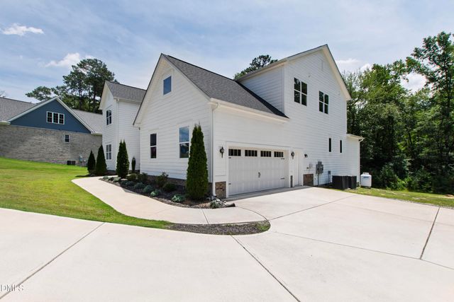 197 Silverside Drive, Angier, NC 27501