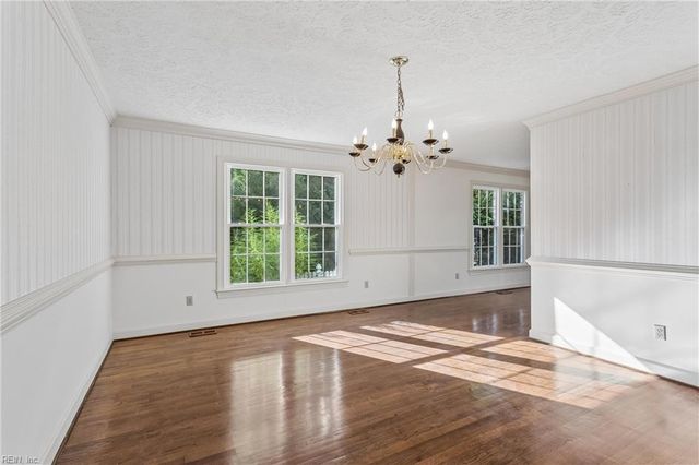 111 Montrose, Williamsburg, VA 23188