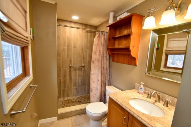 38 Notch Rd, Jefferson Twp., NJ 07438