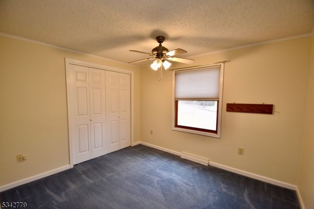 38 Notch Rd, Jefferson Twp., NJ 07438