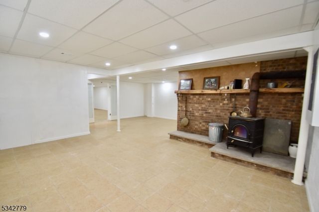 38 Notch Rd, Jefferson Twp., NJ 07438