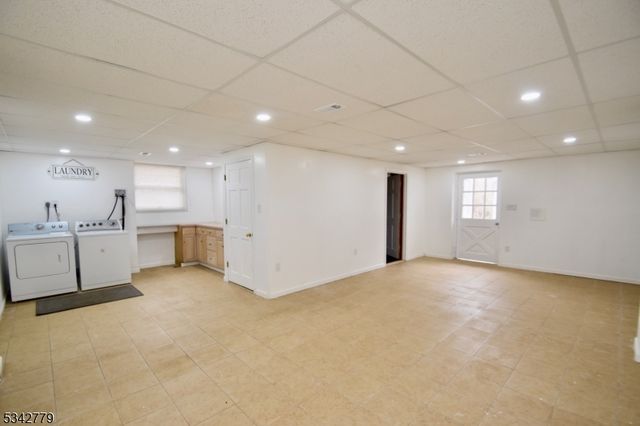 38 Notch Rd, Jefferson Twp., NJ 07438