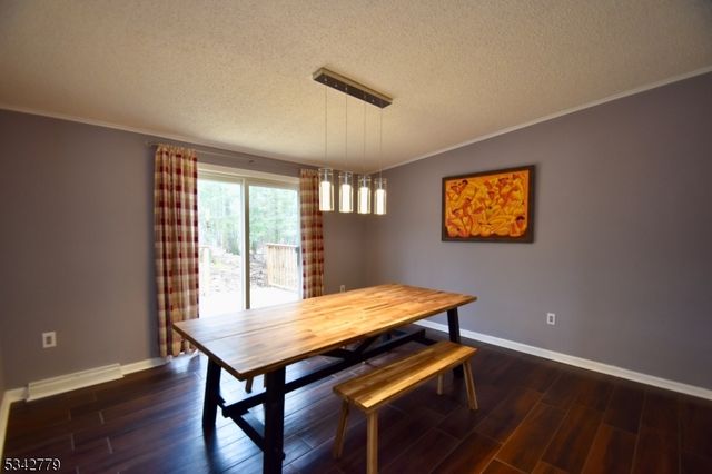 38 Notch Rd, Jefferson Twp., NJ 07438