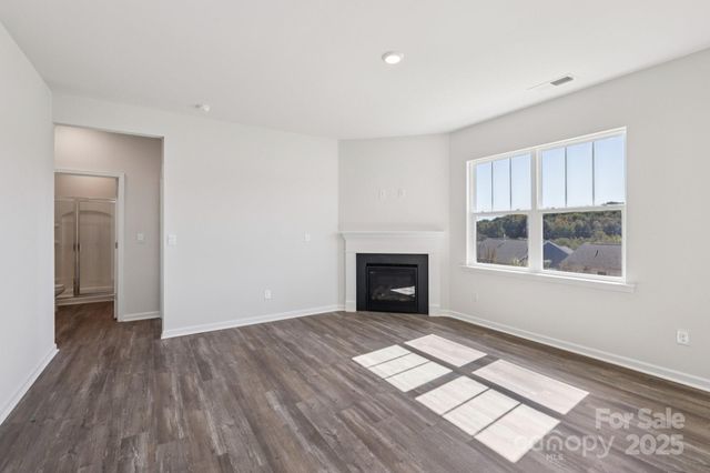 3916 Ashton Drive NW, Conover, NC 28613