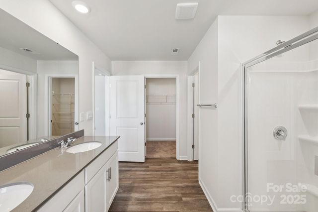 3916 Ashton Drive NW, Conover, NC 28613