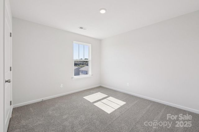 3916 Ashton Drive NW, Conover, NC 28613