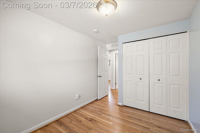 608 Amelia Avenue, Royal Oak, MI 48073