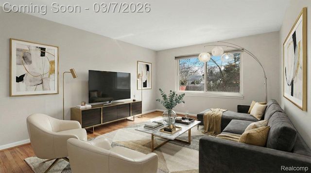 608 Amelia Avenue, Royal Oak, MI 48073