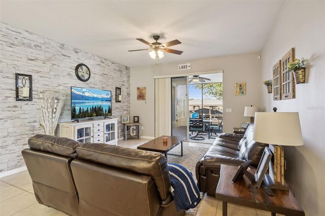 1127 WHITE WATER BAY DRIVE, Groveland, FL 34736