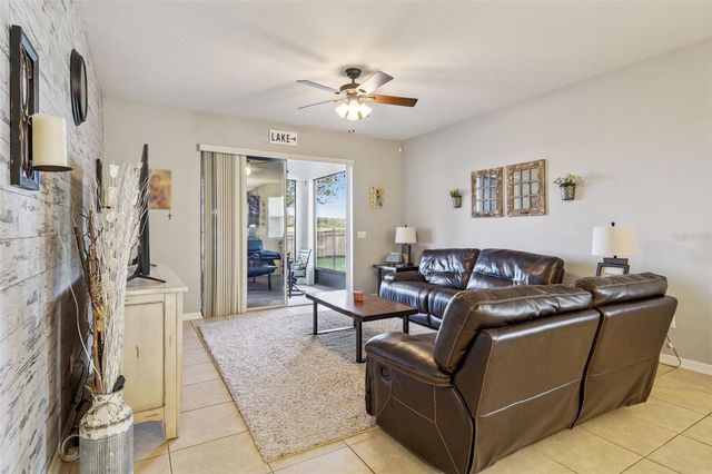 1127 WHITE WATER BAY DRIVE, Groveland, FL 34736