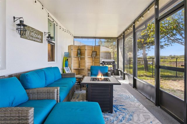 1127 WHITE WATER BAY DRIVE, Groveland, FL 34736