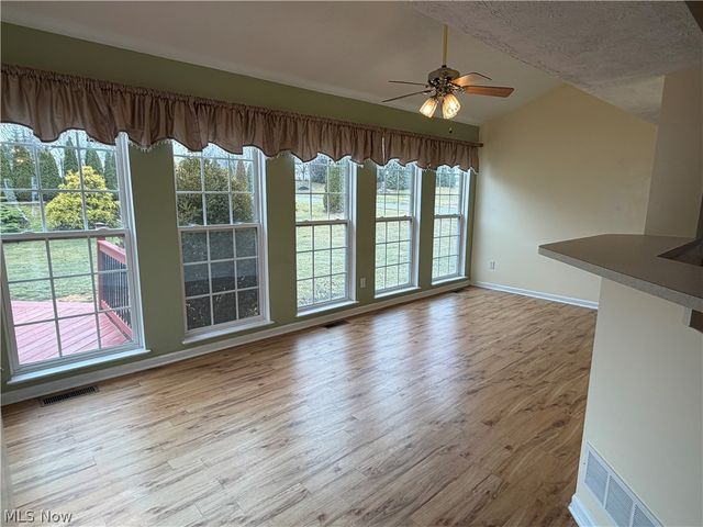 9754 Agate Street NW, Canal Fulton, OH 44614