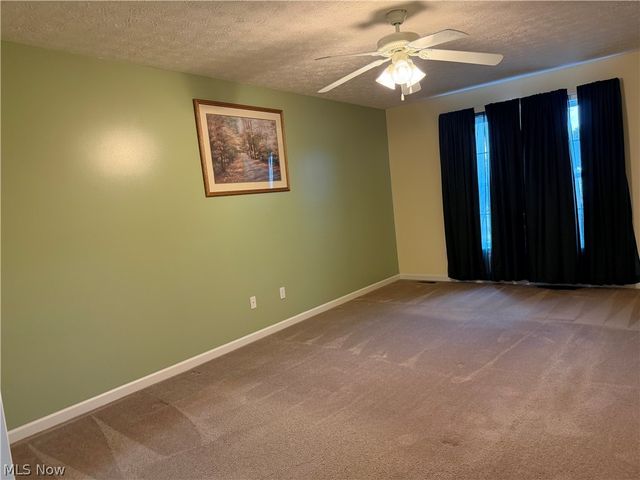 9754 Agate Street NW, Canal Fulton, OH 44614