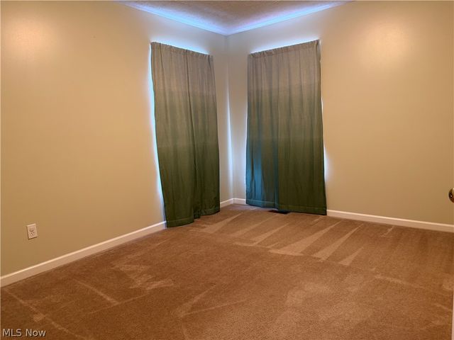 9754 Agate Street NW, Canal Fulton, OH 44614