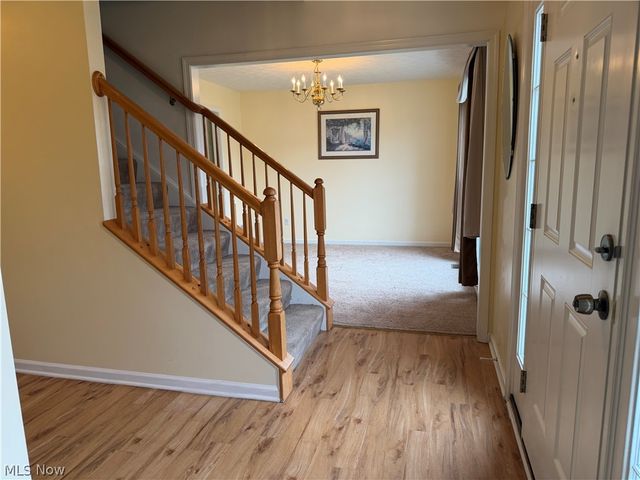 9754 Agate Street NW, Canal Fulton, OH 44614