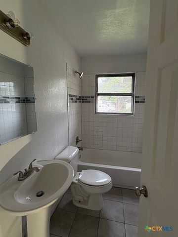 403 S 7th Street, Copperas Cove, TX 76522
