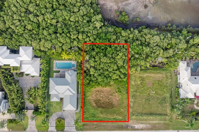 22 Hudson Avenue, Ocean Ridge, FL 33435