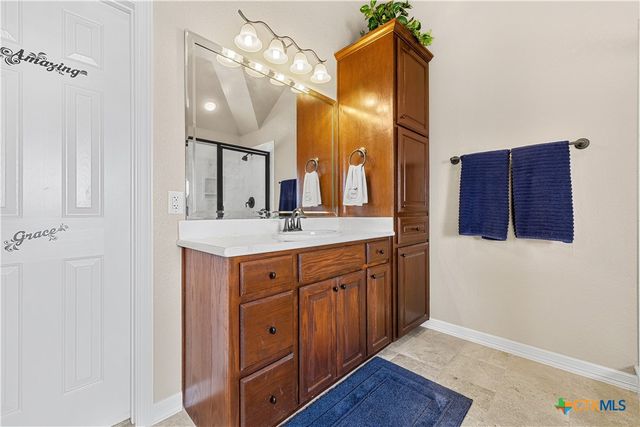 2725 Hester Way, Salado, TX 76571