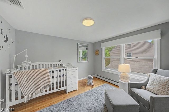 45 Highfield Rd, Bloomfield Twp., NJ 07003