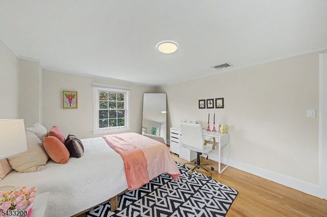 45 Highfield Rd, Bloomfield Twp., NJ 07003
