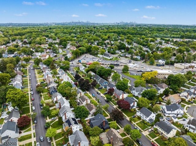 45 Highfield Rd, Bloomfield Twp., NJ 07003