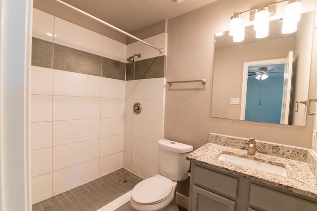 807 Meadow Mead Drive, Allen, TX 75002