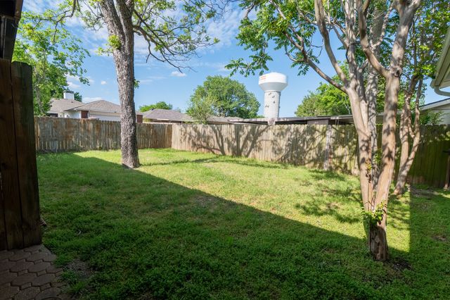807 Meadow Mead Drive, Allen, TX 75002